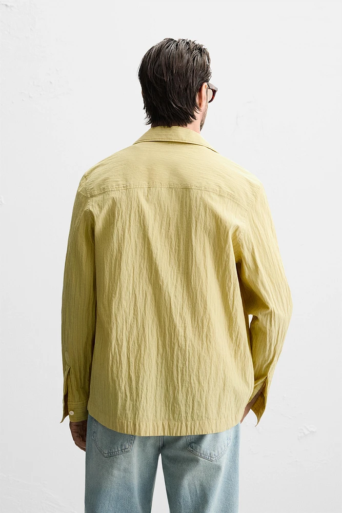 CONTRASTING STRIPED SHIRT