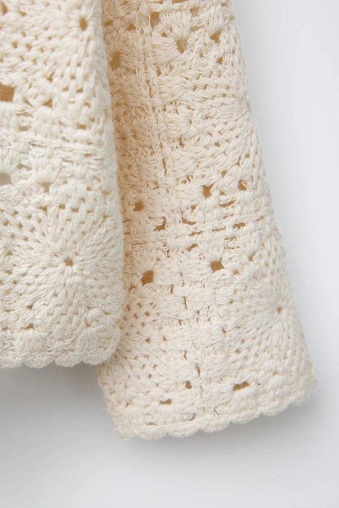GILET EN MAILLE CROCHET