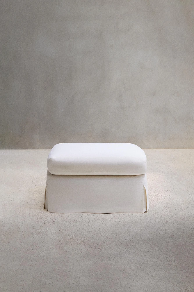 FOOTSTOOL 01