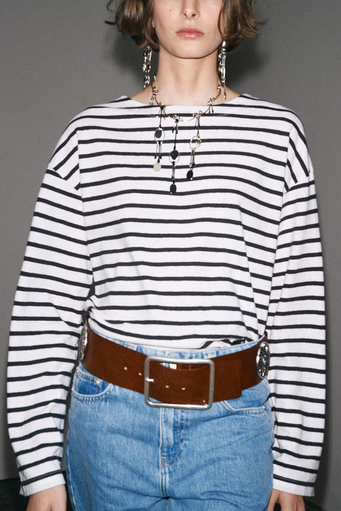 STRIPED LONG SLEEVE T-SHIRT