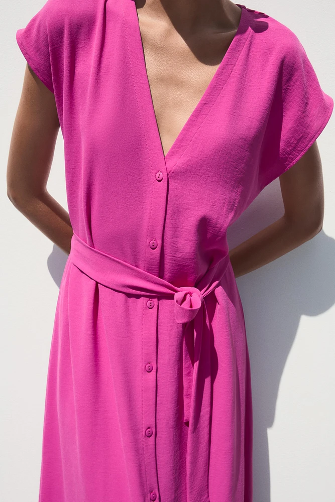 ROBE FLUIDE CEINTURE