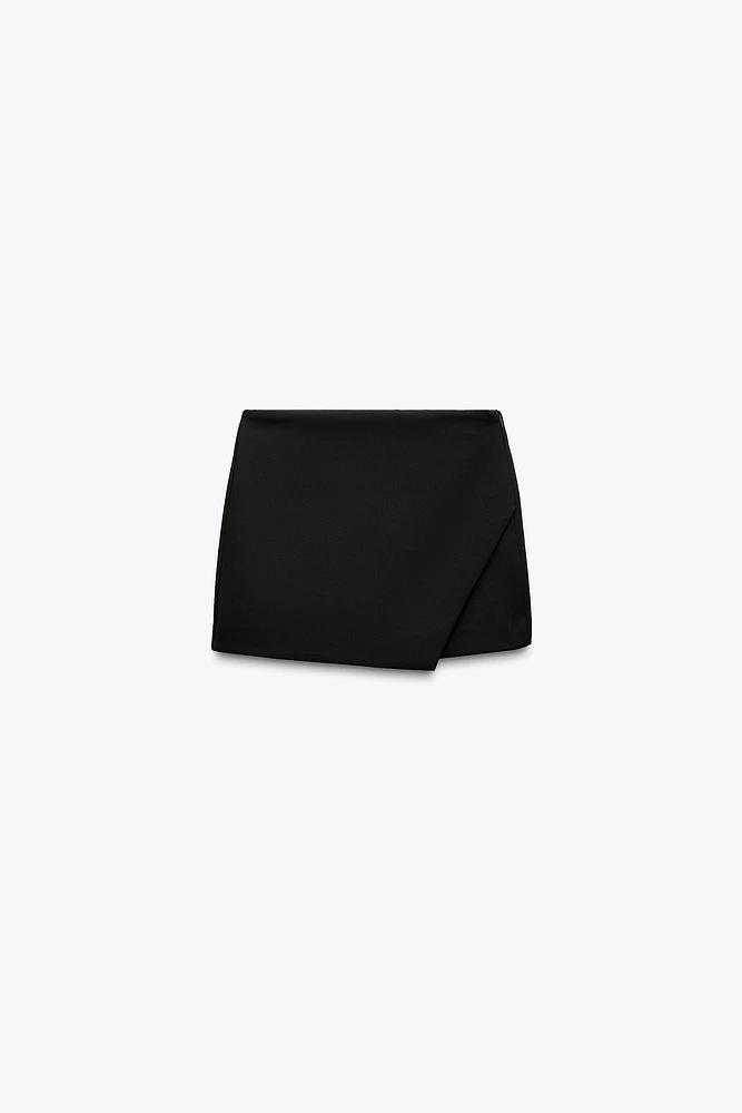 ASYMMETRIC SKORT