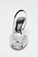 OPEN-TOE LEATHER SANDALS