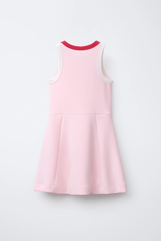 ROBE CONTRASTE AVEC MODAL