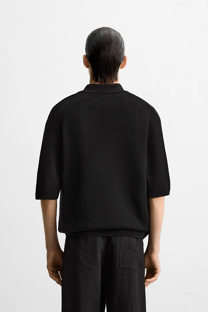 POLO EN MAILLE STRUCTURÉE
