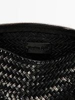 Sac seau tressé en cuir nappa