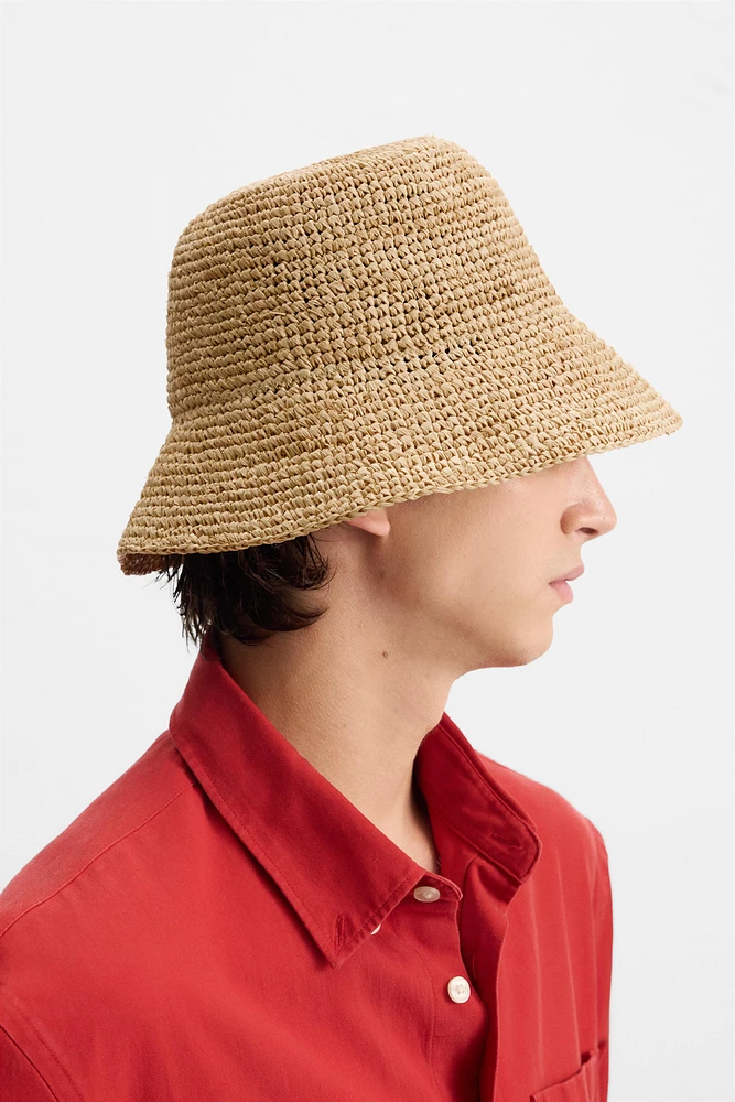 RAFFIA BUCKET HAT