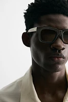 SQUARE SUNGLASSES