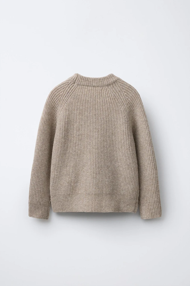 PULL EN MAILLE