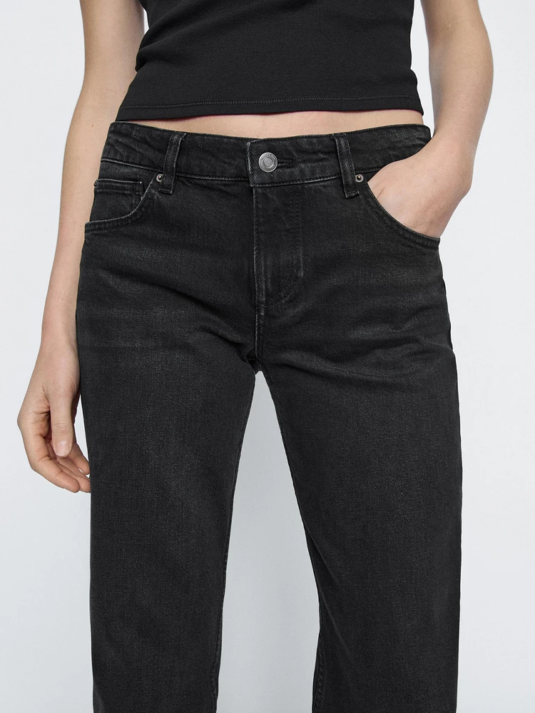 Low-rise straight-leg jeans