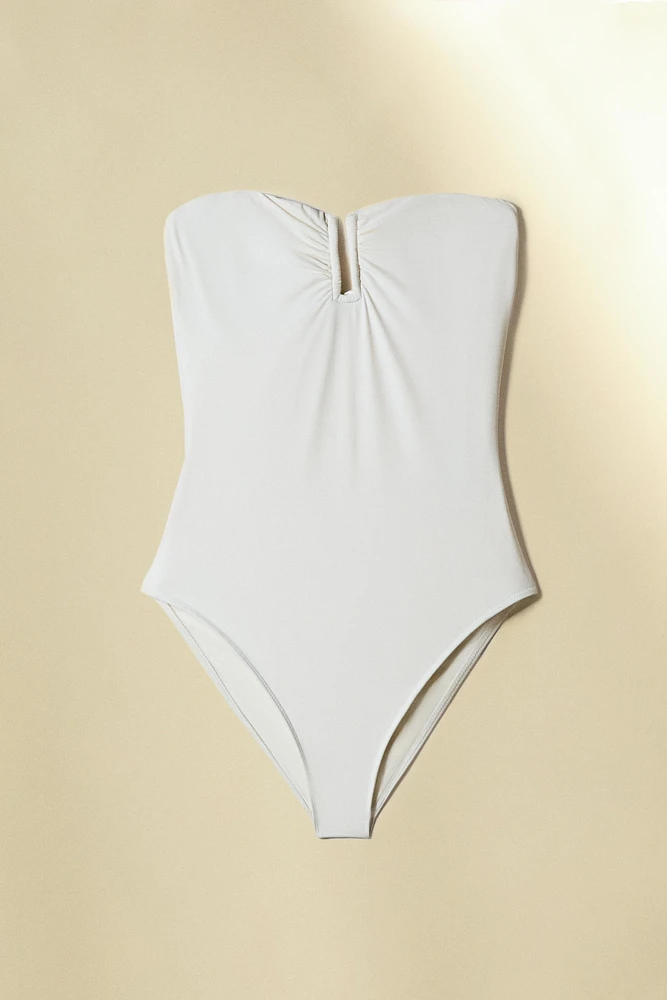 BEACH SWIMSUIT WITH HEART NECKLINE