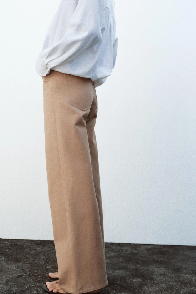 PANTALON LARGE À TAILLE HAUTE
