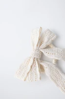 TWO-PACK OF HAIR SCRUNCHIES WITH CUT-OUT BOWS