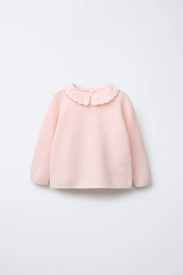 PULL EN MAILLE COL CROCHET