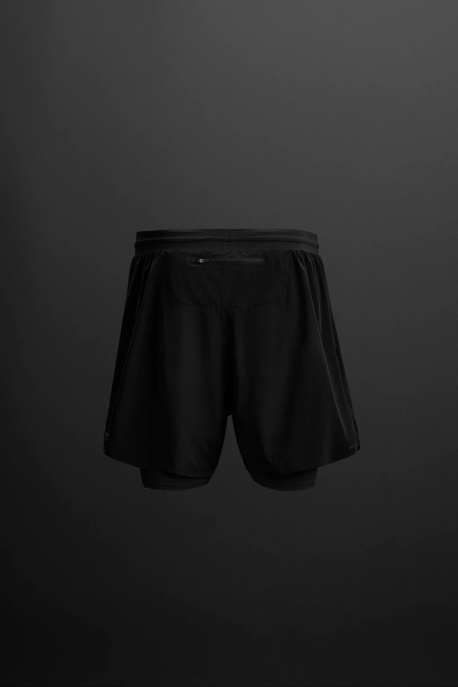 2-IN-1 PERFORATED SHORTS