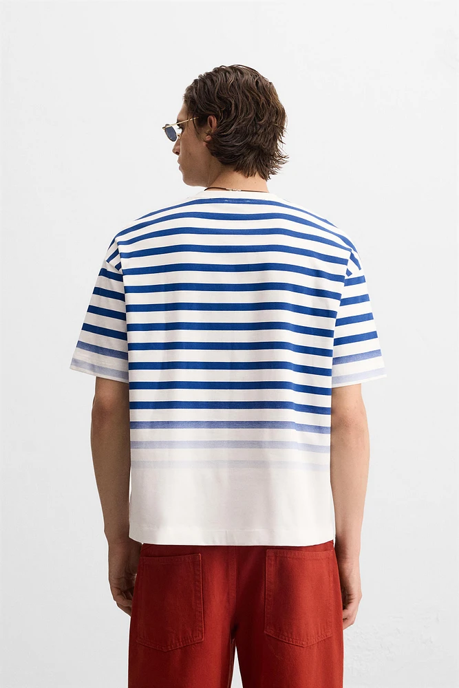 T-SHIRT À RAYURES