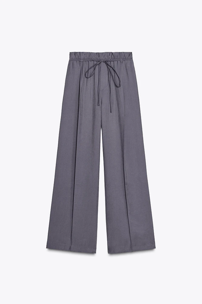 FLOWY PAPERBAG BELTED PANTS