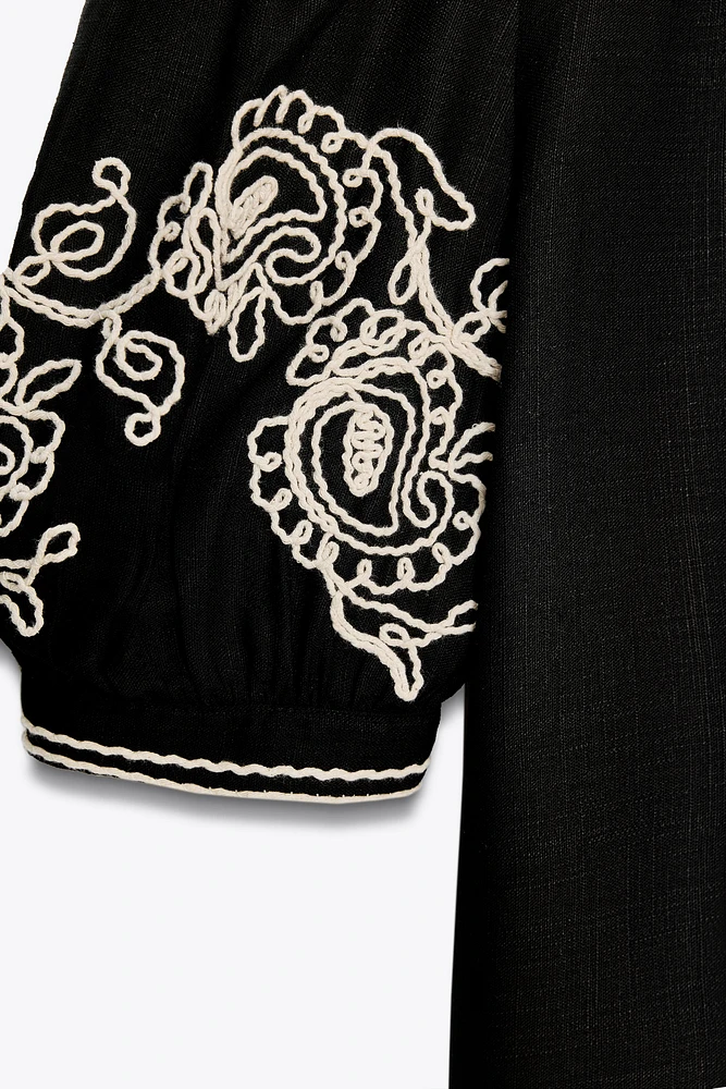 ZW COLLECTION LINEN BLEND EMBROIDERED TOP