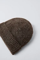 PLAIN KNIT HAT