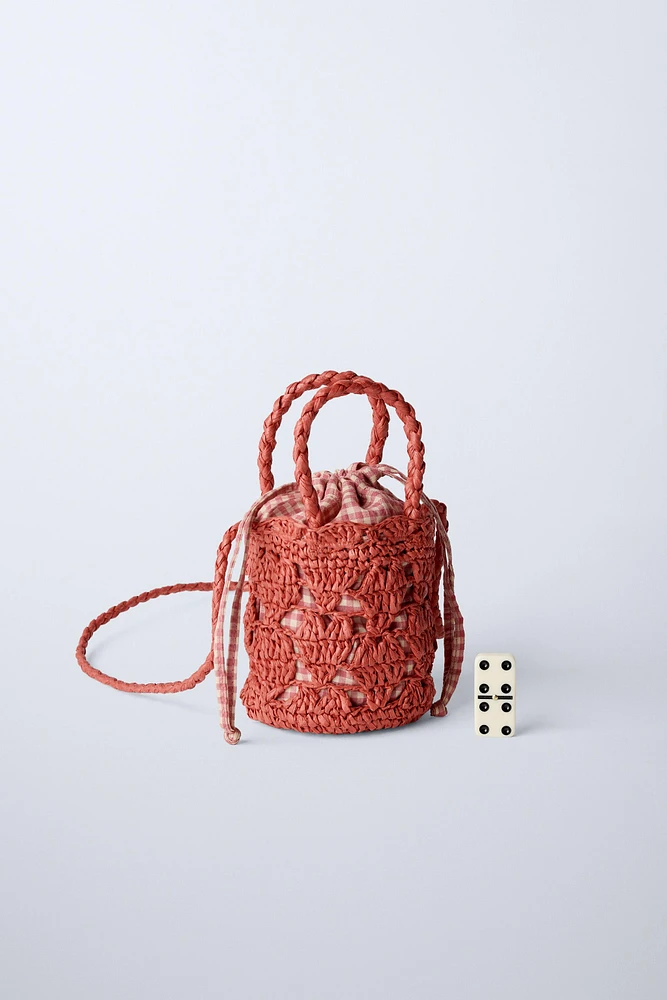 HEARTS RAFFIA BUCKET BAG