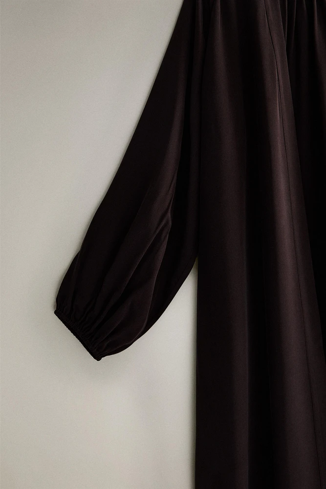 SILK ROBE