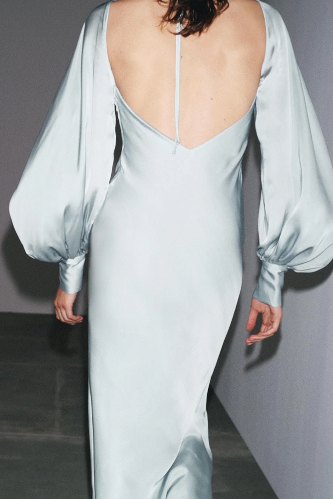 OPEN BACK SATIN EFFECT DRESS