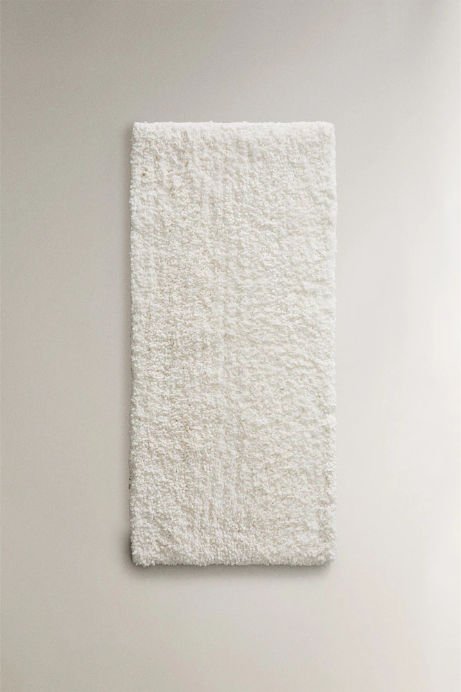 TAPIS TISSU BOUCLÉ