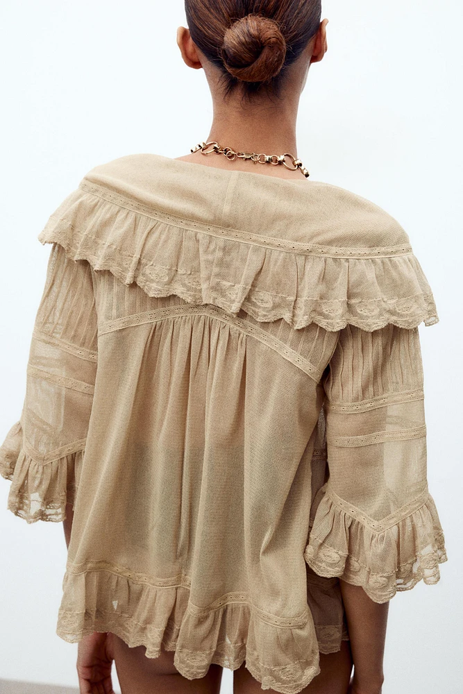 TOP TULLE BRODÉ À VOLANTS