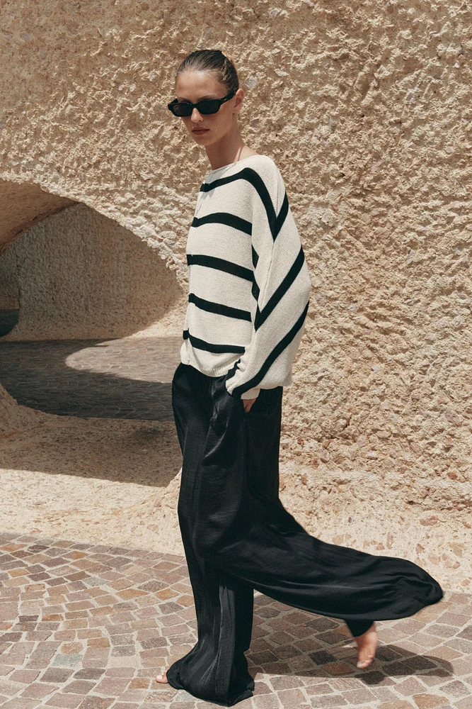 FLOWY WIDE LEG PANTS