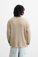 RIBBED DISTRESSED SWEATER