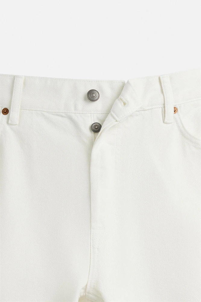 JEAN STRAIGHT FIT