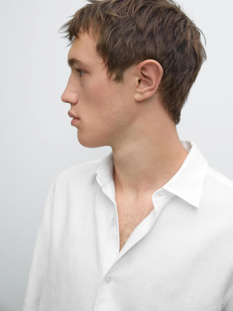 Chemise slim en lin mélangé