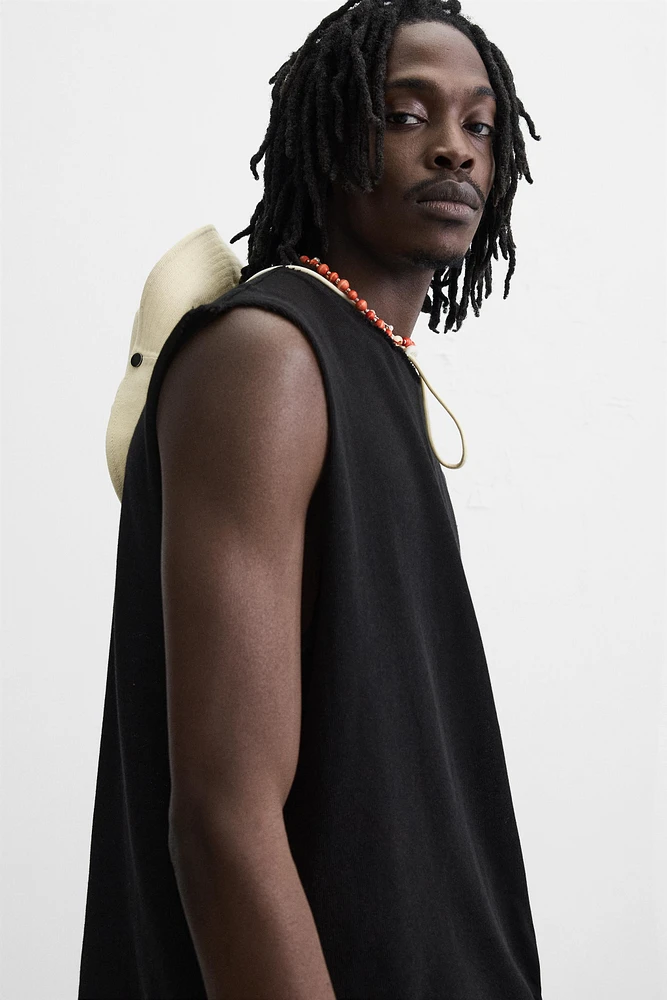 KNITTED TANK TOP