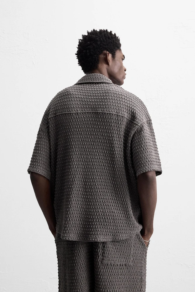 IRREGULAR TEXTURED SHIRT