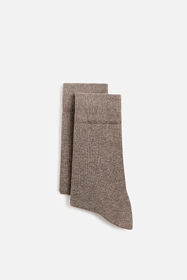 2-PACK OF HEATHERED SOCKS