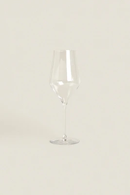 PLAIN CRYSTALLINE WINE GLASS