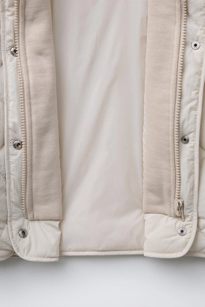 HOODED QUILTED JACKET