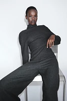 SOFT PLEATED TOP