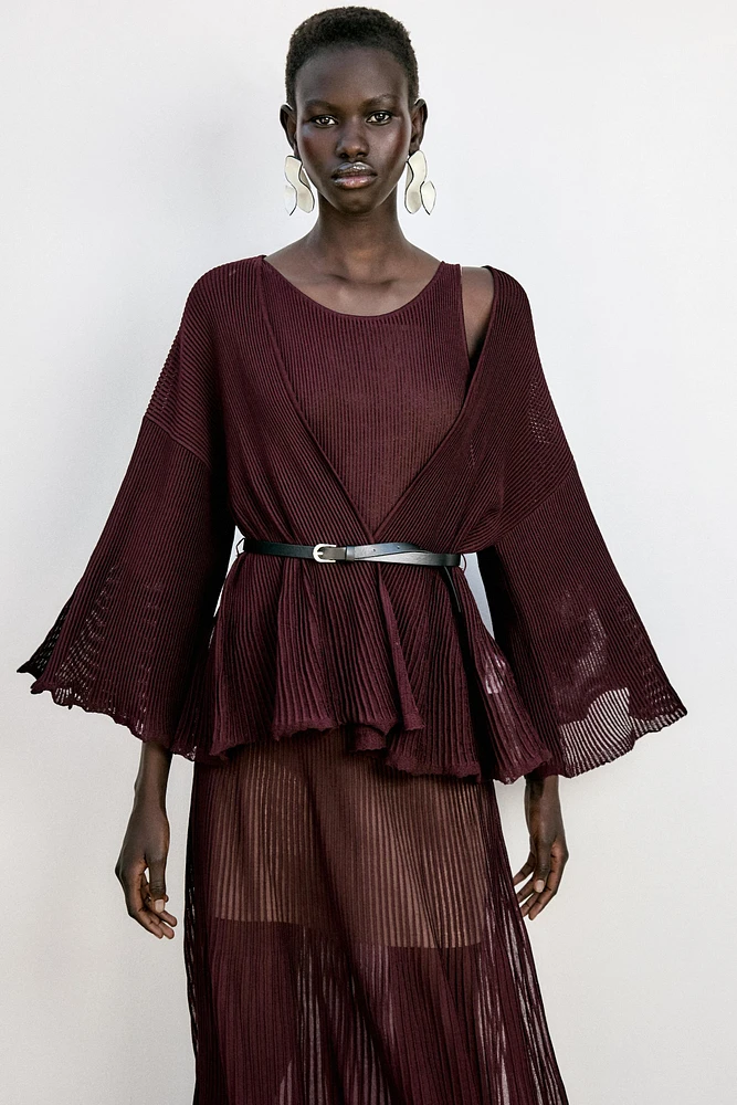 GILET EN MAILLE CÔTELÉE CEINTURE