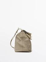 Sac flap craquelé en cuir nappa