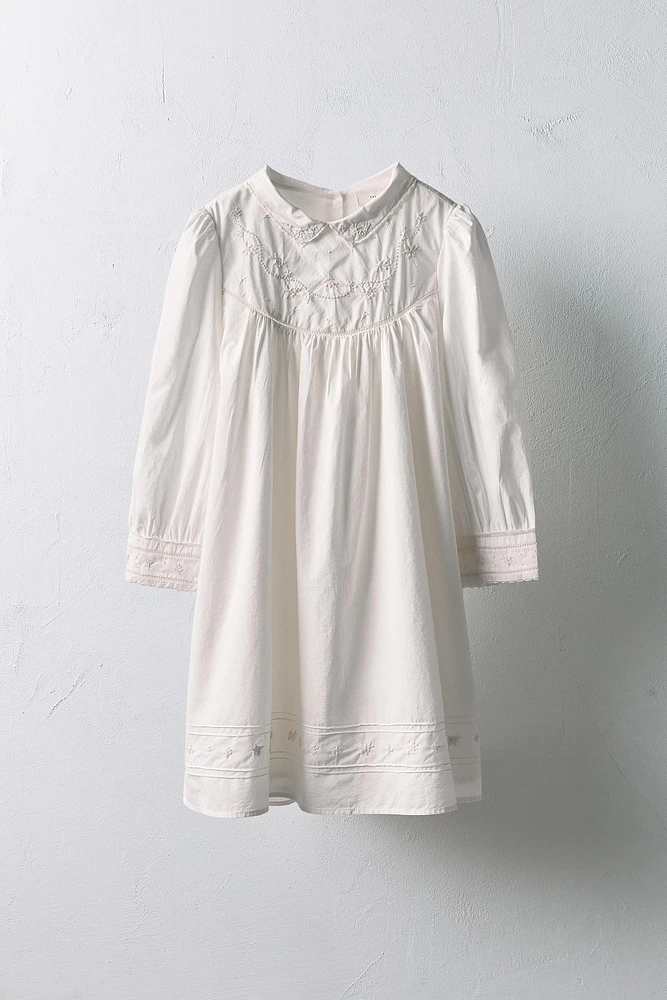 ANS/ ROBE EN POPELINE FLEURS BRODÉES LIMITED EDITION