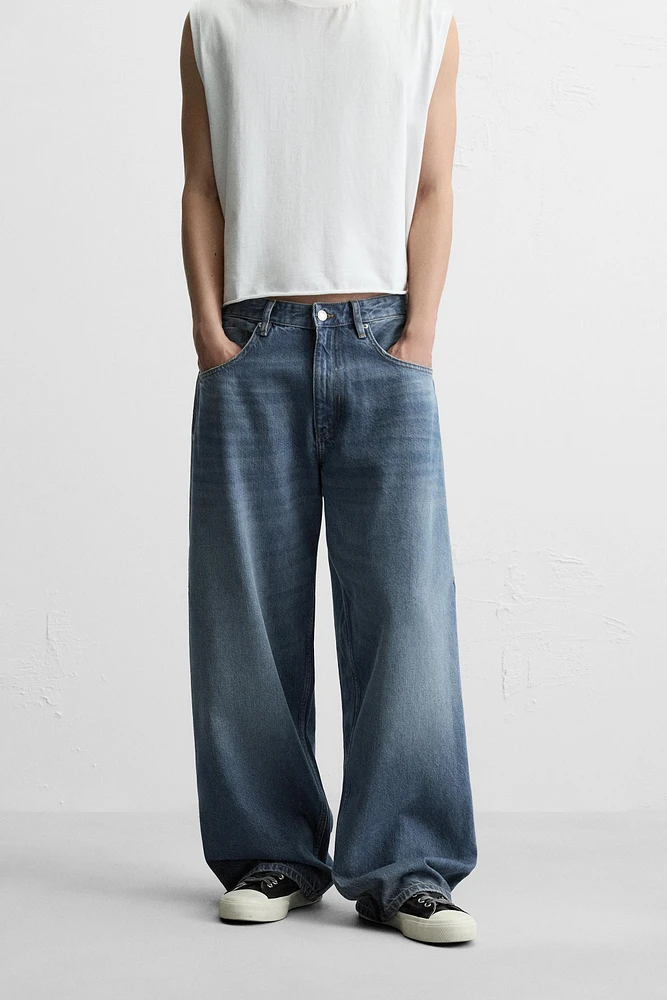 BALLOON FIT JEANS