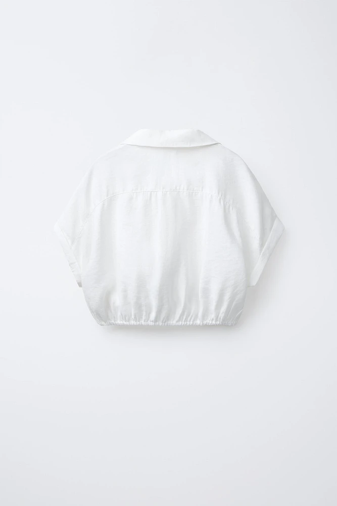 CHEMISE AVEC APPLIQUÉ FLEUR