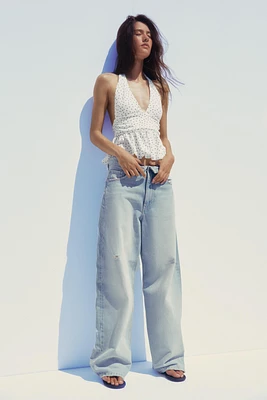 RUFFLED HALTER TOP
