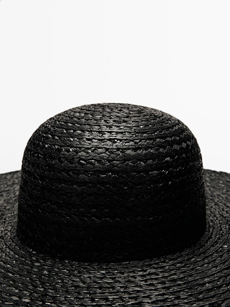 Raffia floppy hat