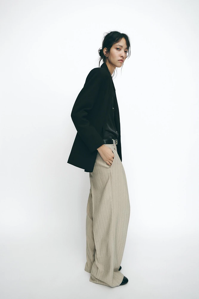 OVERSIZED DOUBLE BREASTED BLAZER