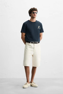 T-SHIRT IMPRIMÉ EN MATIÈRES VARIÉES
