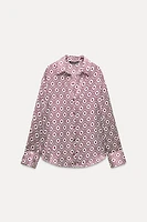 GEOMETRIC PRINT SATIN EFFECT SHIRT