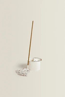 MOP AND BUCKET SET