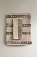 FLORAL PRINT TABLECLOTH WITH BORDERS
